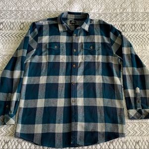 LIKE NEW O’Neill Button-down